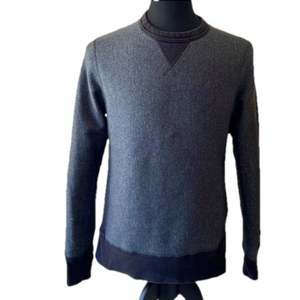 CITIZEN Pullover Size Medium